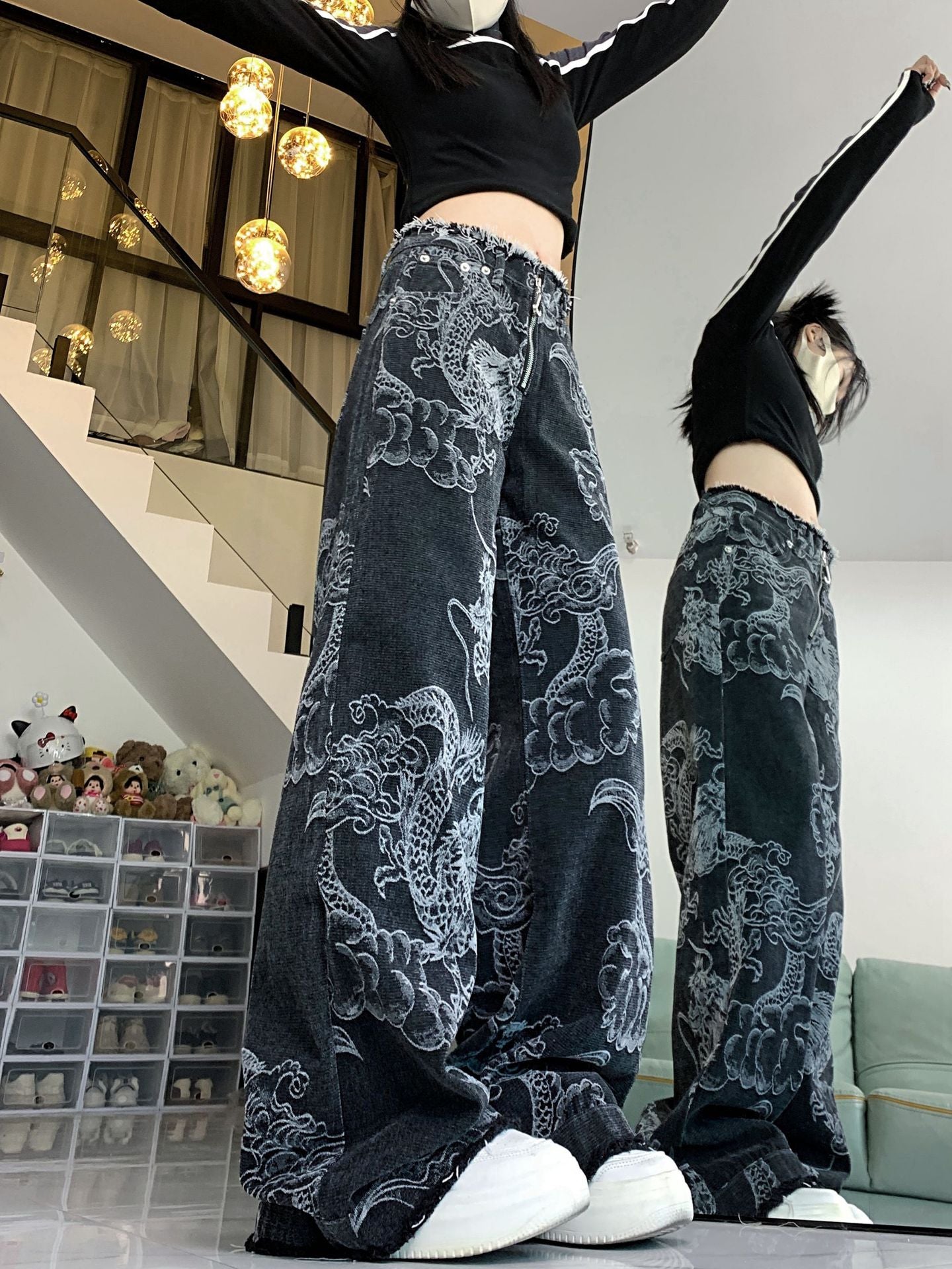 Women's Dragon Print Jeans