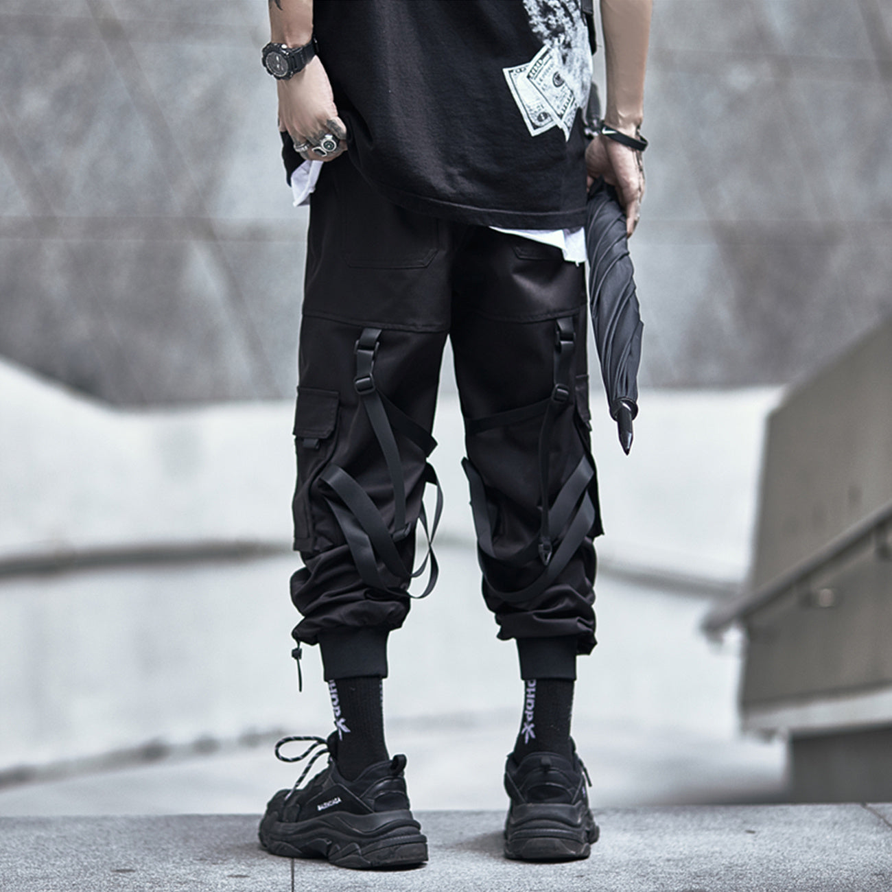 Black Techwear Multi-Pocket Wind Pants – Utility, Streetwear & Tactical